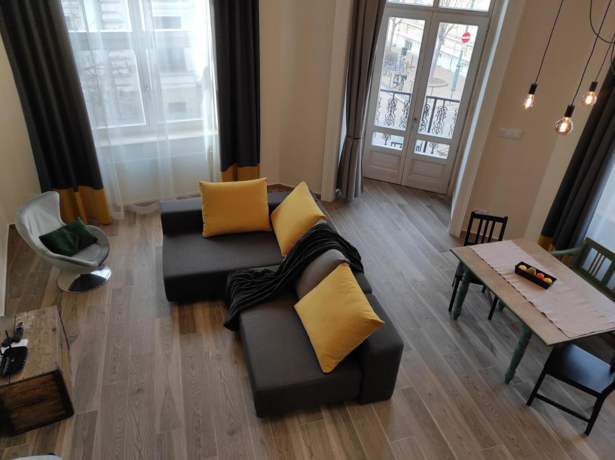 City Art Inn Segedin Dış mekan fotoğraf